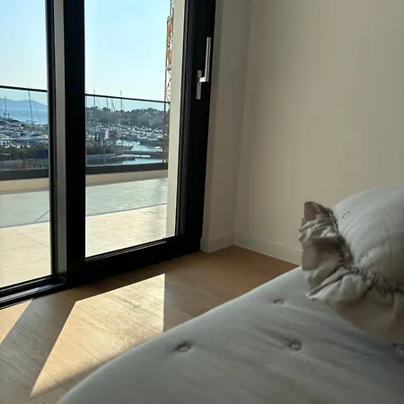 Апартаменти Karmen 2 Modern On The Задар