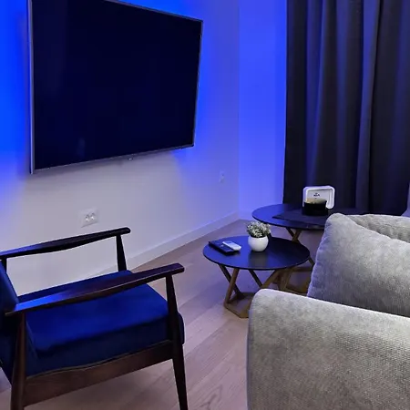 Karmen 2 Modern On The Apartman *